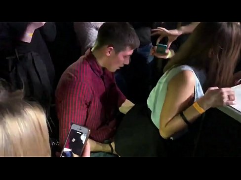 ❤️ Jima'i na gaske a gidan rawanin dare na Rasha. 'Yar kasar Rasha 'yar shekara 18 a cikin dubura da farji ta yi lalata da ita a wani gidan rawa na dare ❤️❌ Batsa mai kyau a%ha.porn-milf-300.ru ❌️